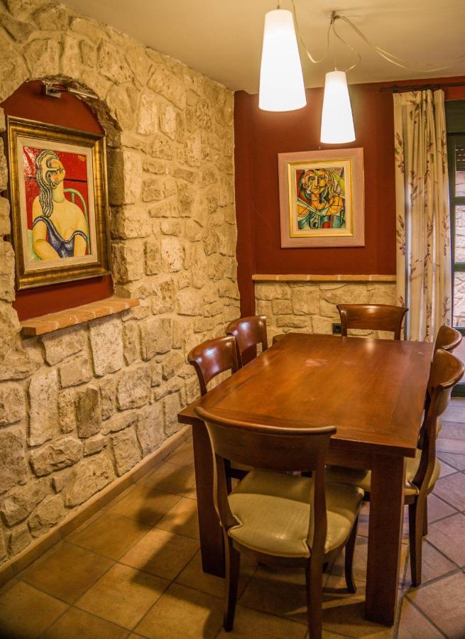 El Soportal De Uceda Hotell Eksteriør bilde