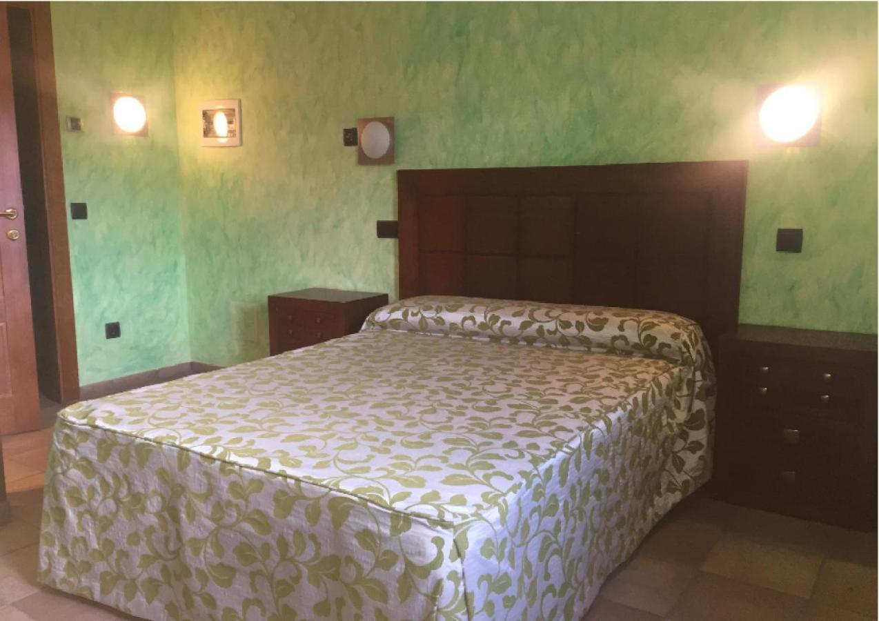 El Soportal De Uceda Hotell Eksteriør bilde